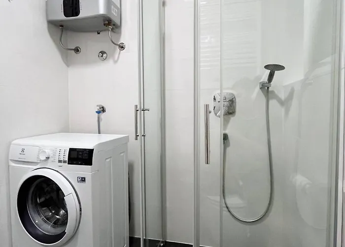 Beautiful Sol-2 For Two With Balcony ספליט